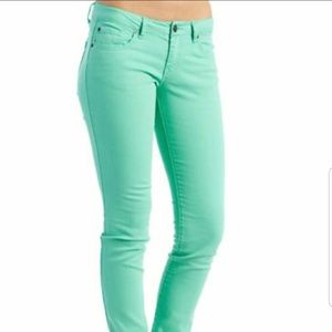 Celebrity.pink Skinny pants